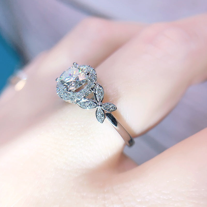 Damen verführerischer Solitär-Ring mit funkelndem Zirkonia Shop Nory