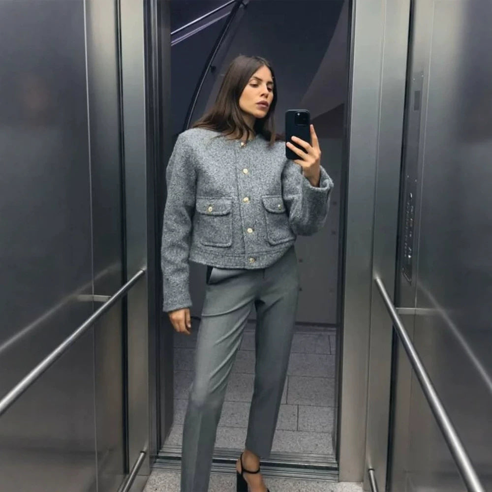 Damen Boxy Wollmix-Boucléjacke im Cabanstil mit Rundhalsausschnitt & goldfarbenen Zierknöpfen Shop Nory
