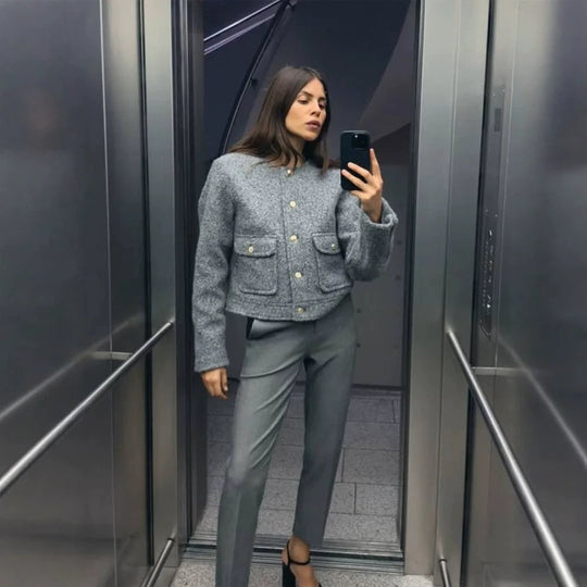 Damen Boxy Wollmix-Boucléjacke im Cabanstil mit Rundhalsausschnitt & goldfarbenen Zierknöpfen Shop Nory