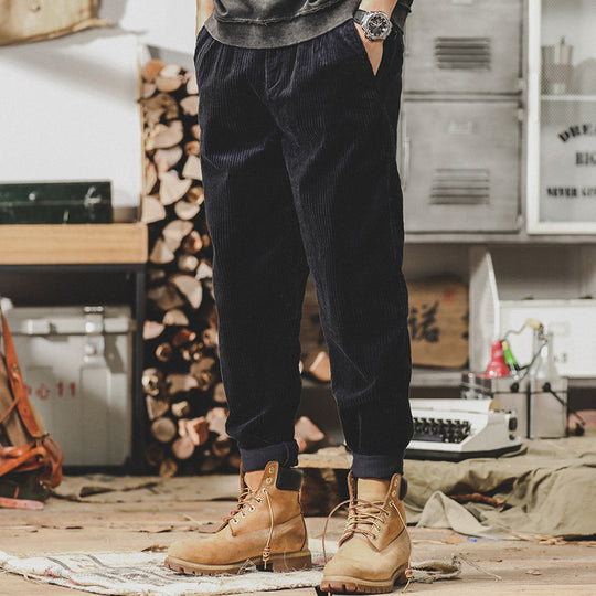 Herren Relaxed-Fit Feincord-Hose mit elastischem Bund, Kordstruktur und gekrempeltem Saum Shop Nory