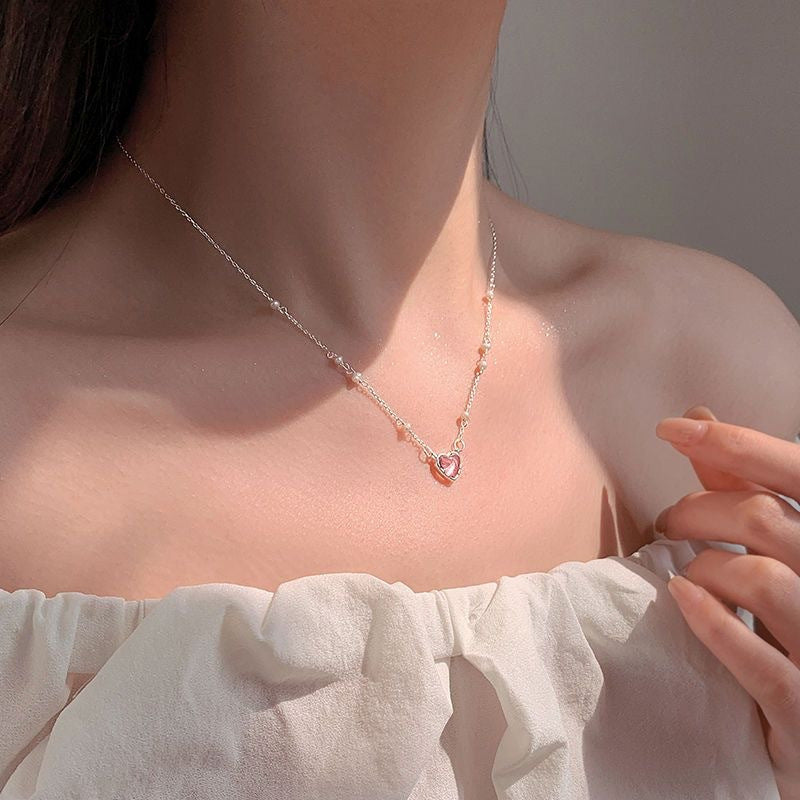 Damen zarte Halskette mit herzförmigem Anhänger und Perlenakzenten Shop Nory