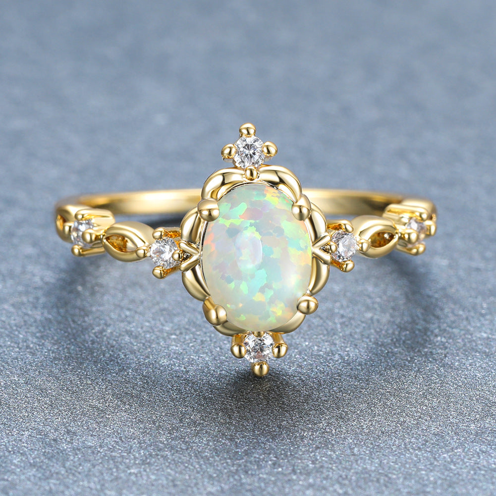 Damen Ring mit exquisitem Zirkonia-Einsatz und eleganter Fassung Shop Nory