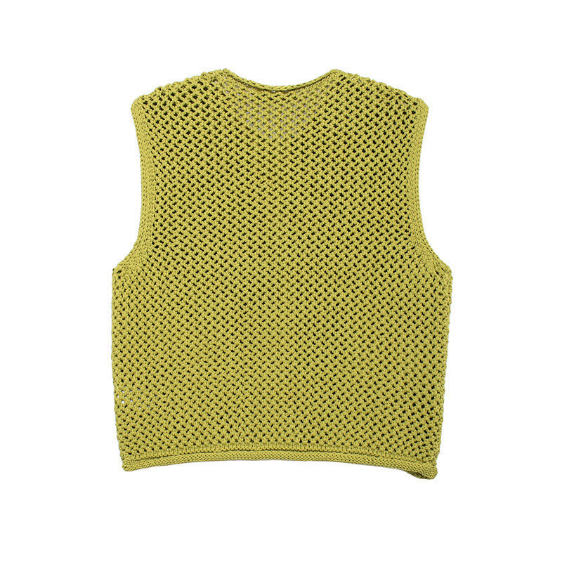 Damen gehäkelte Strickweste mit großen Zierknöpfen und Aufsatztaschen Shop Nory
