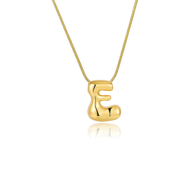 Damen Halskette mit skulpturalem Anhänger und feinem Gliederdesign Shop Nory