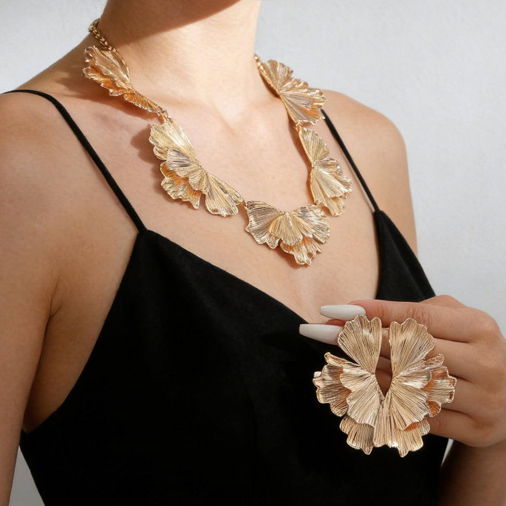 Damen Schmuckset mit floralen Elementen Shop Nory