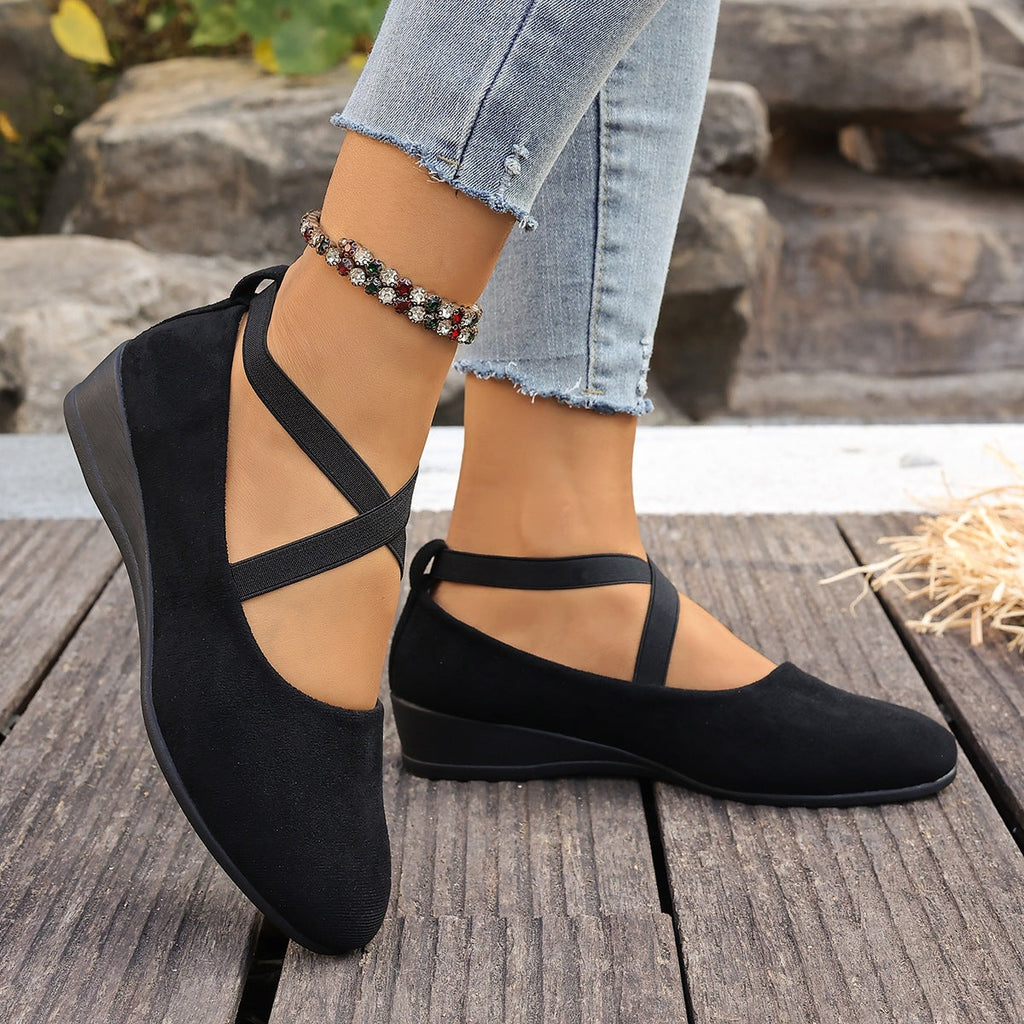 Damen Halbschuhe mit elegantem Riemendesign
