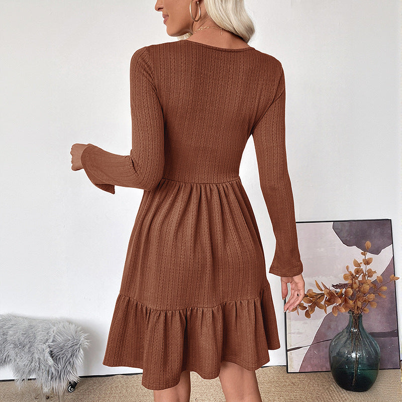 Damen Rippstrick-Midikleid mit Korsagen-Nähten, quadratischem Ausschnitt und Stufenrock Shop Nory