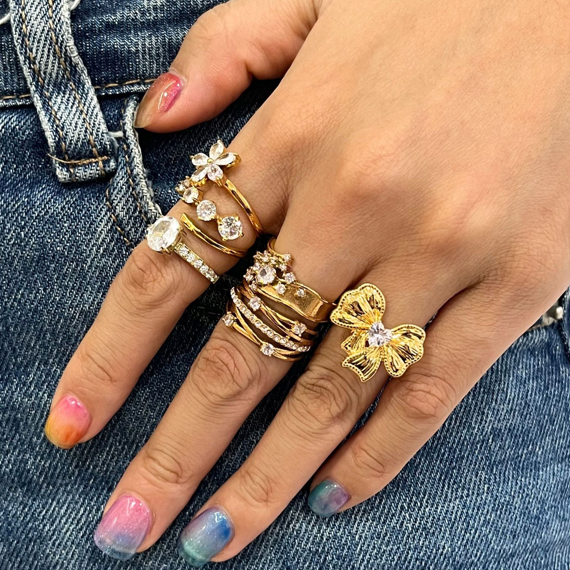 Damen eleganter Ring mit funkelndem Zirkonia-Shop Nory