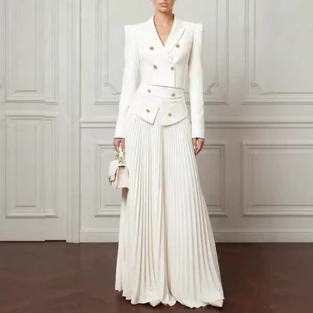 Damen Zweiteiliges tailliertes Kostüm mit Doppelreiher-Blazer und plissiertem Maxirock Shop Nory