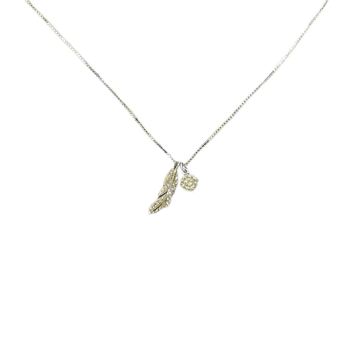 Damen Halskette mit filigranem Federmotiv und zartem Kristallanhänger Shop Nory
