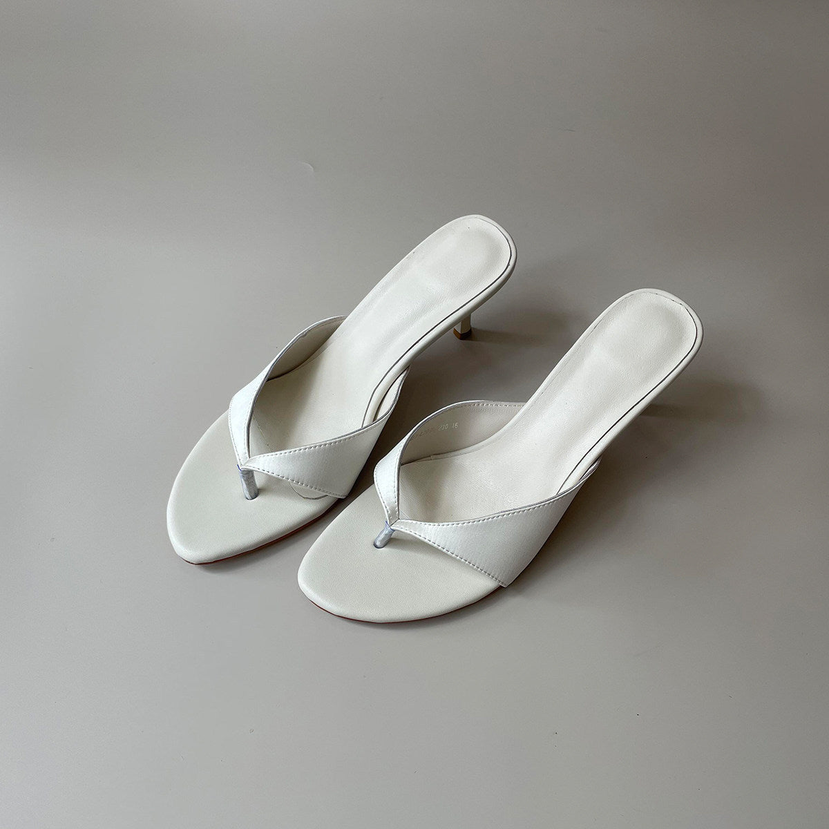 Damen elegante Slingback-Pantoletten mit geschwungenem Riemendesign
