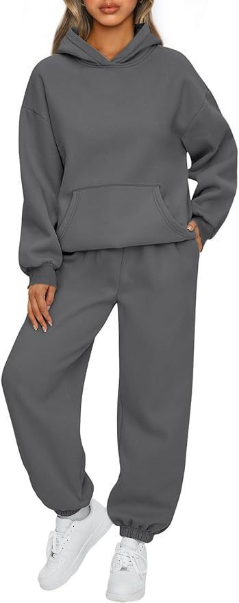 Damen nan luxuriöses Oversize-Loungewear-Set Kapuzenpullover mit Kängurutasche und weit geschnittene Jogginghose mit elastischen Knöchelabschlüssen Shop Nory