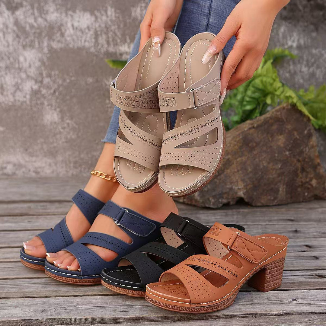 Damen Wedge-Pantoletten mit atmungsaktivem Obermaterial und verstellbarem Riemen