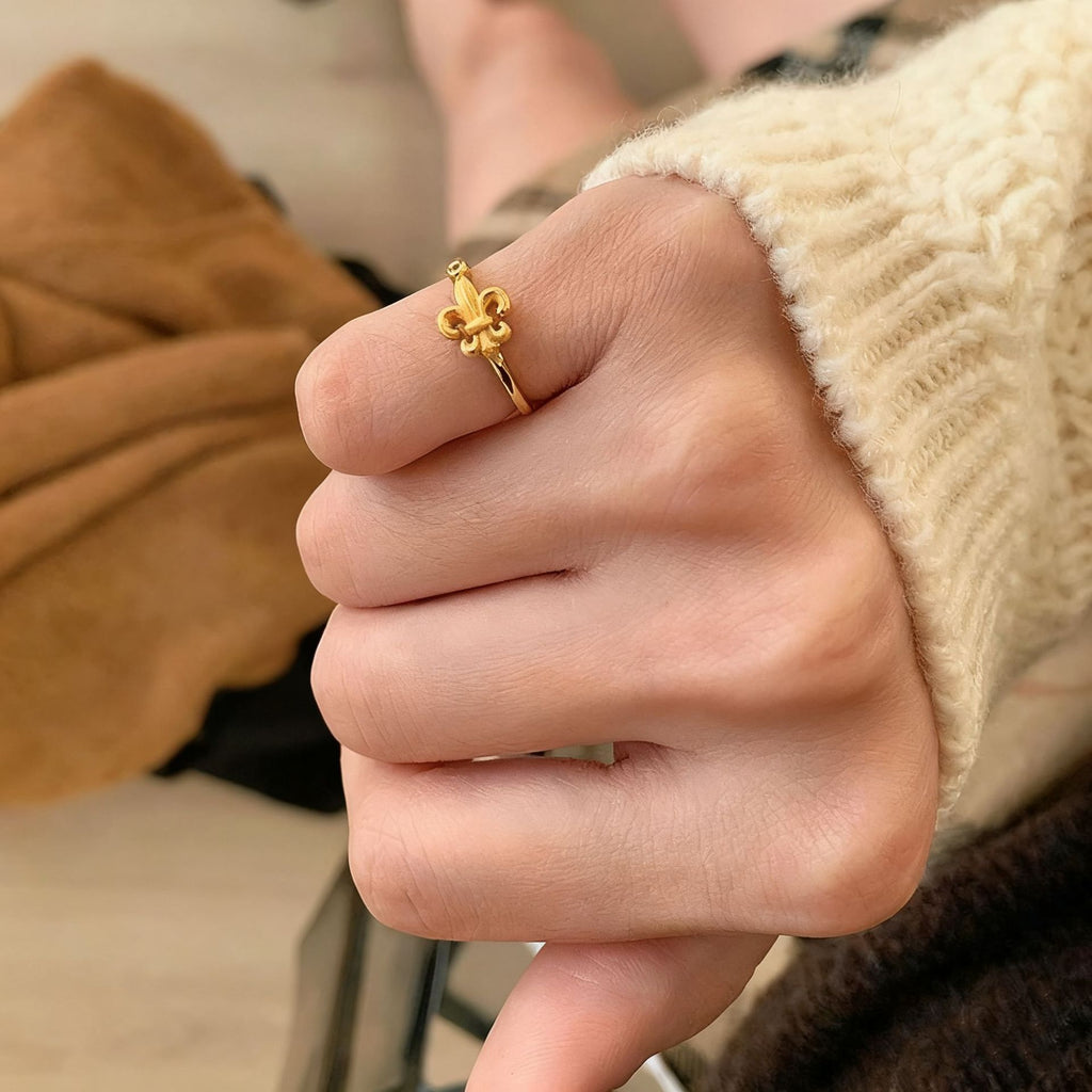 Damenring mit floralem Design Shop Nory