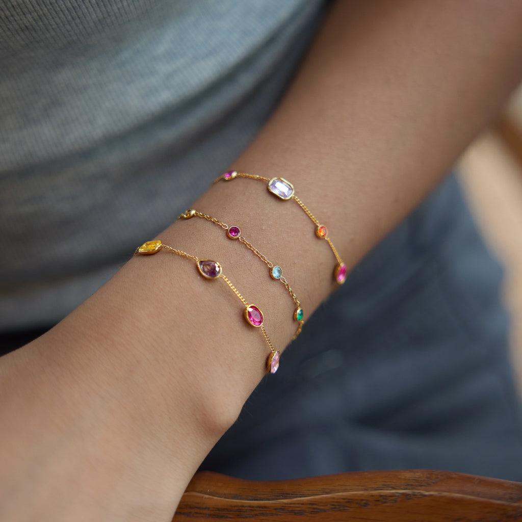 Damen Armband mit bunten Edelsteinen und hypoallergener Edelstahlverarbeitung Shop Nory