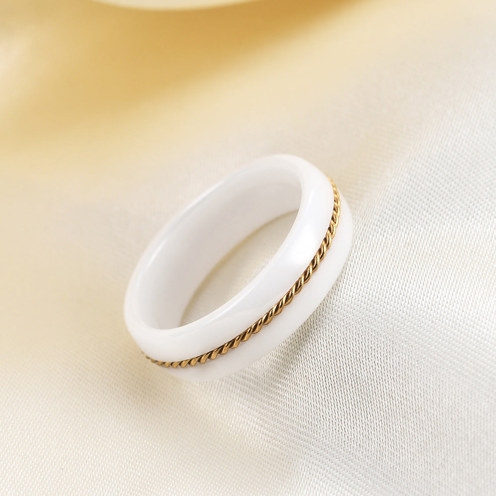 Herren Ring mit gewundenem goldenen Element Shop Nory