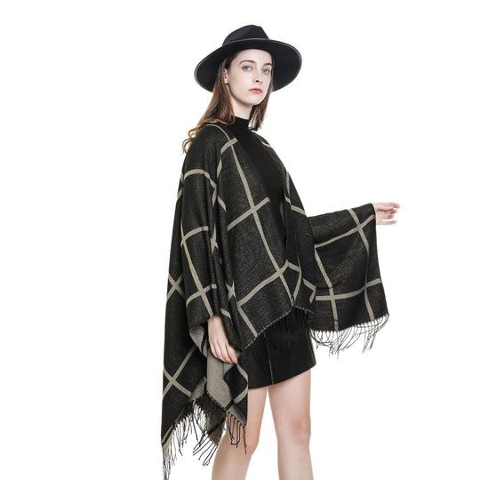 Damen Reversloser Wollmix-Umhang mit großem Karomuster und Fransensaum Shop Nory