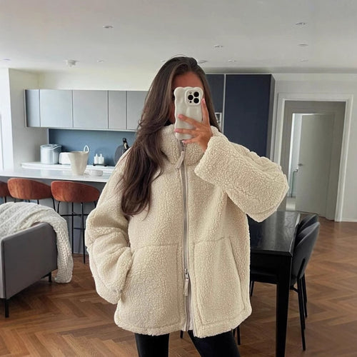 Damen Oversize Teddy-Fleecejacke mit Stehkragen und aufgesetzten Taschen Shop Nory