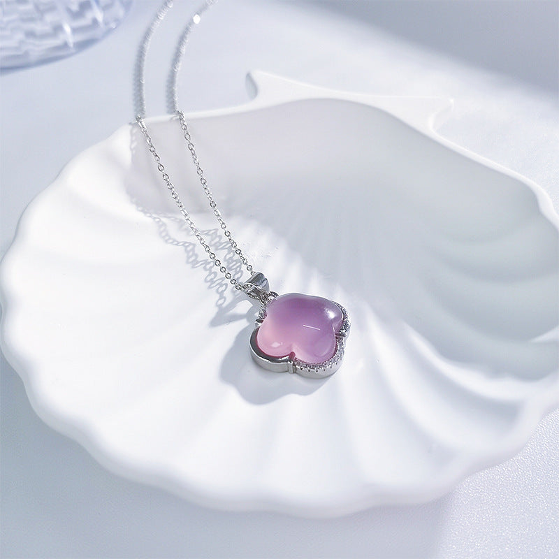 Damen Halskette mit kunstvollem Kleeblatt-Anhänger und feiner Silberkette Shop Nory