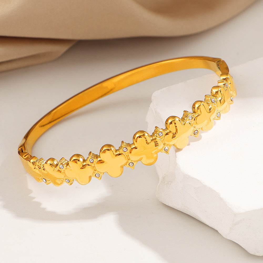 Damen Texturierte Diamant-Akzent Armreif Shop Nory