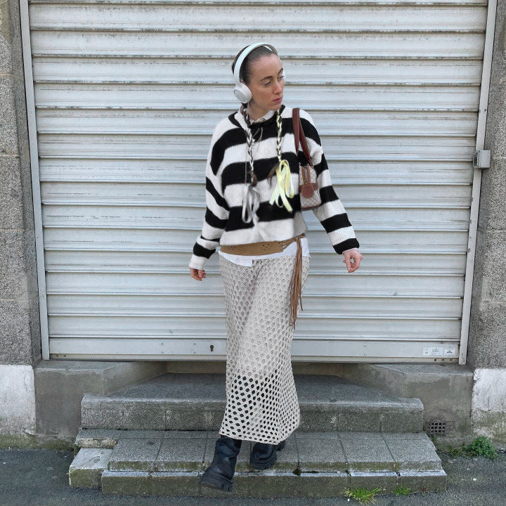 Damen nan gestreifter Rundhals-Pullover aus Feinstrick mit gerippten Bündchen und schmaler Passform Shop Nory