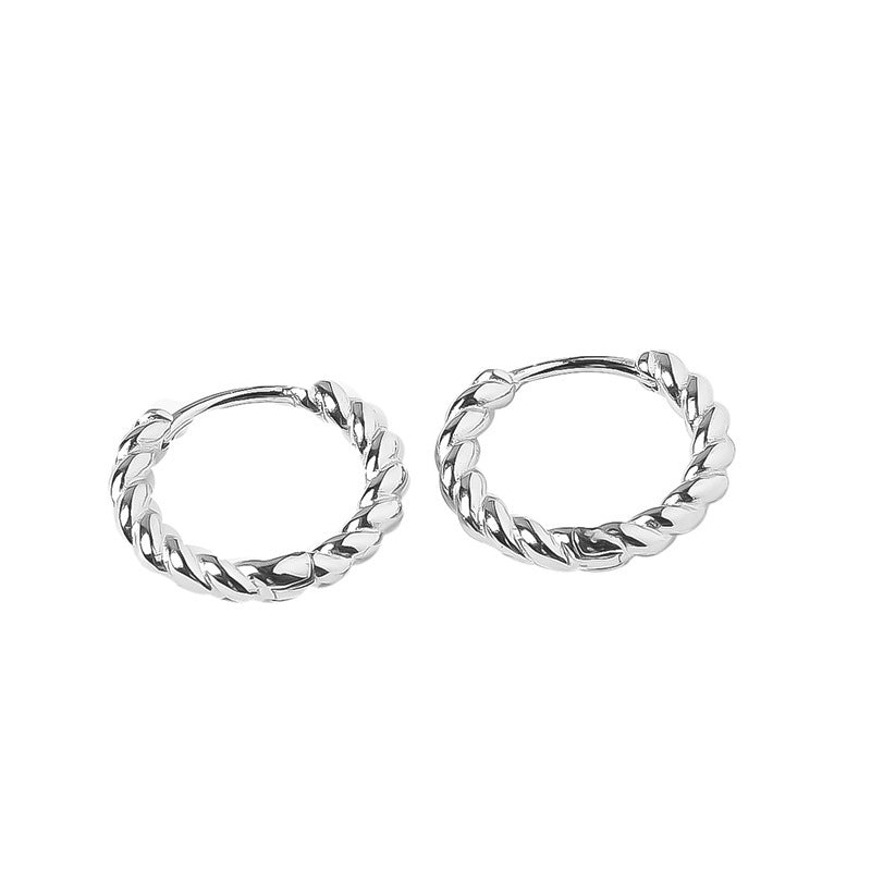 Damen Creolen mit elegantem gedrehten Design Shop Nory