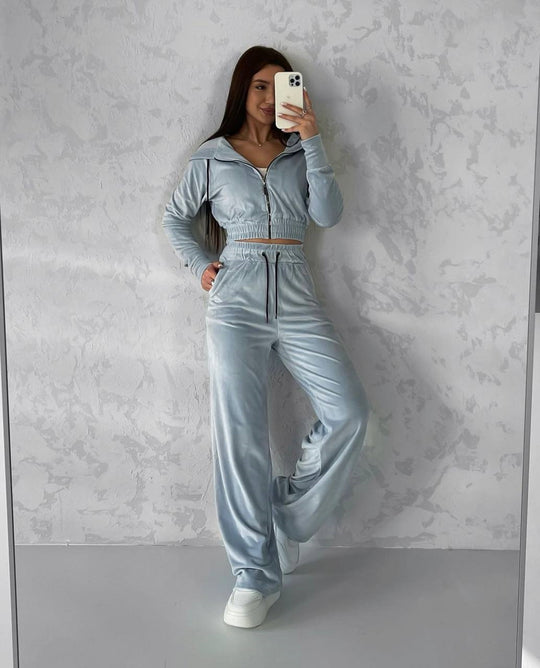 Damen Samt-Loungewear-Set mit Cropped Zip-Kapuzenjacke und weiter Palazzohose Shop Nory