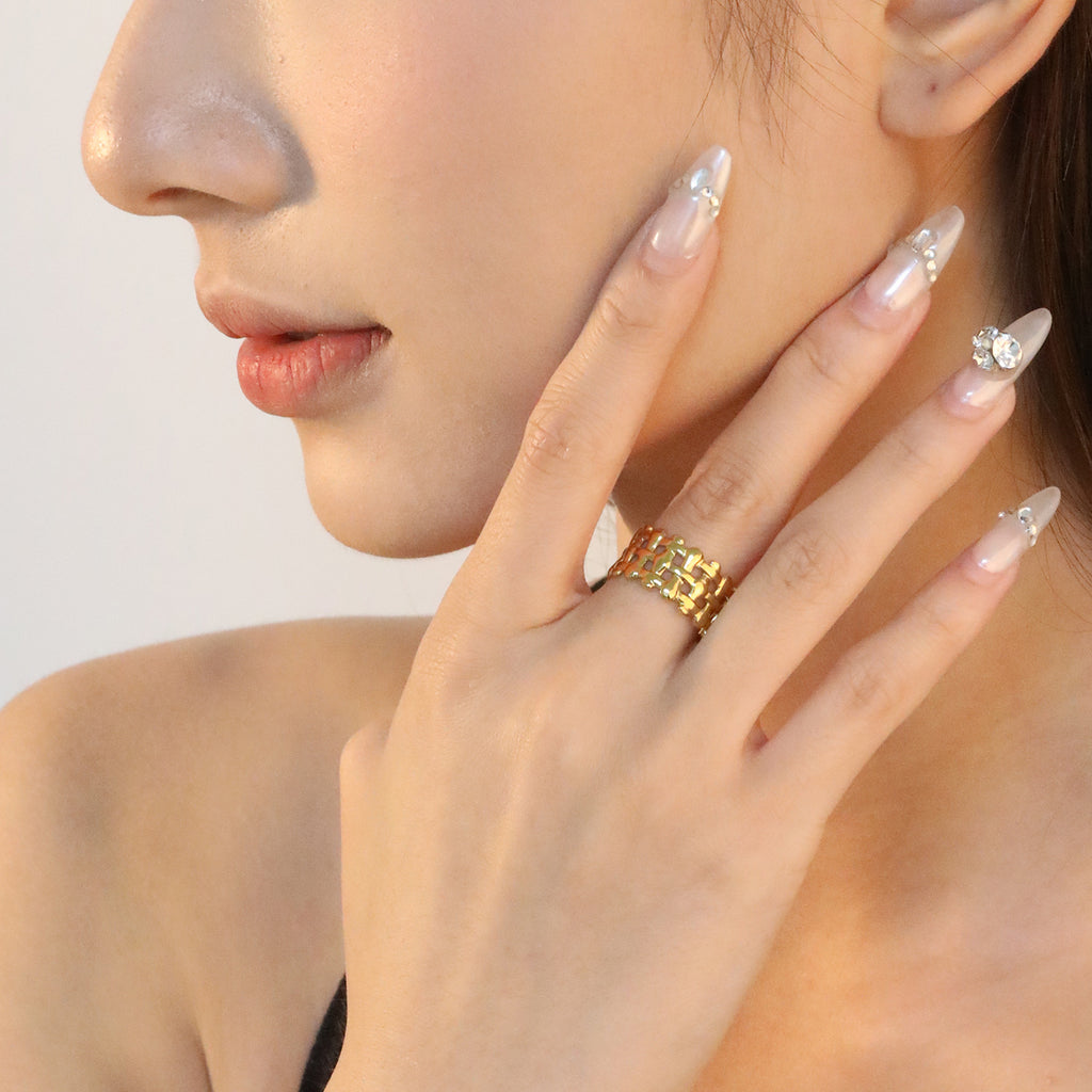 Damen Zierlicher Ring im Pflanzenmotiv Shop Nory