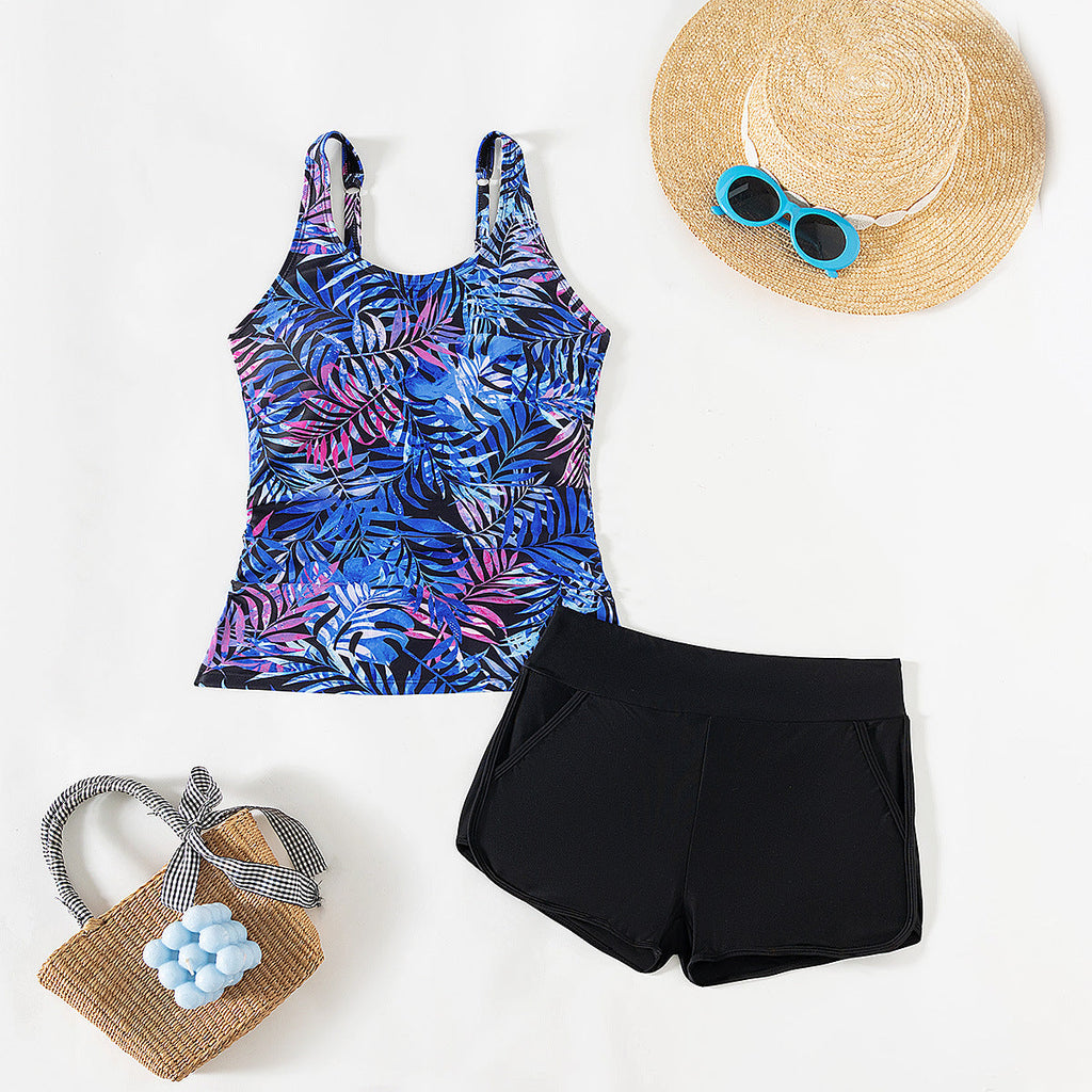 Damen Tankini-Set mit figurbetontem Oberteil und praktischen Shorts Shopnory