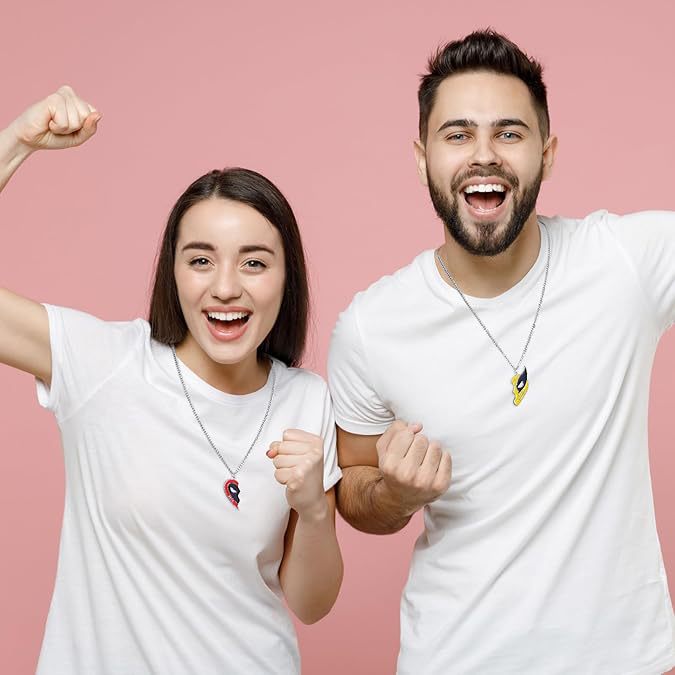 Damen Paar Halsketten mit freundschaftlichen Masken-Anhängern Shop Nory