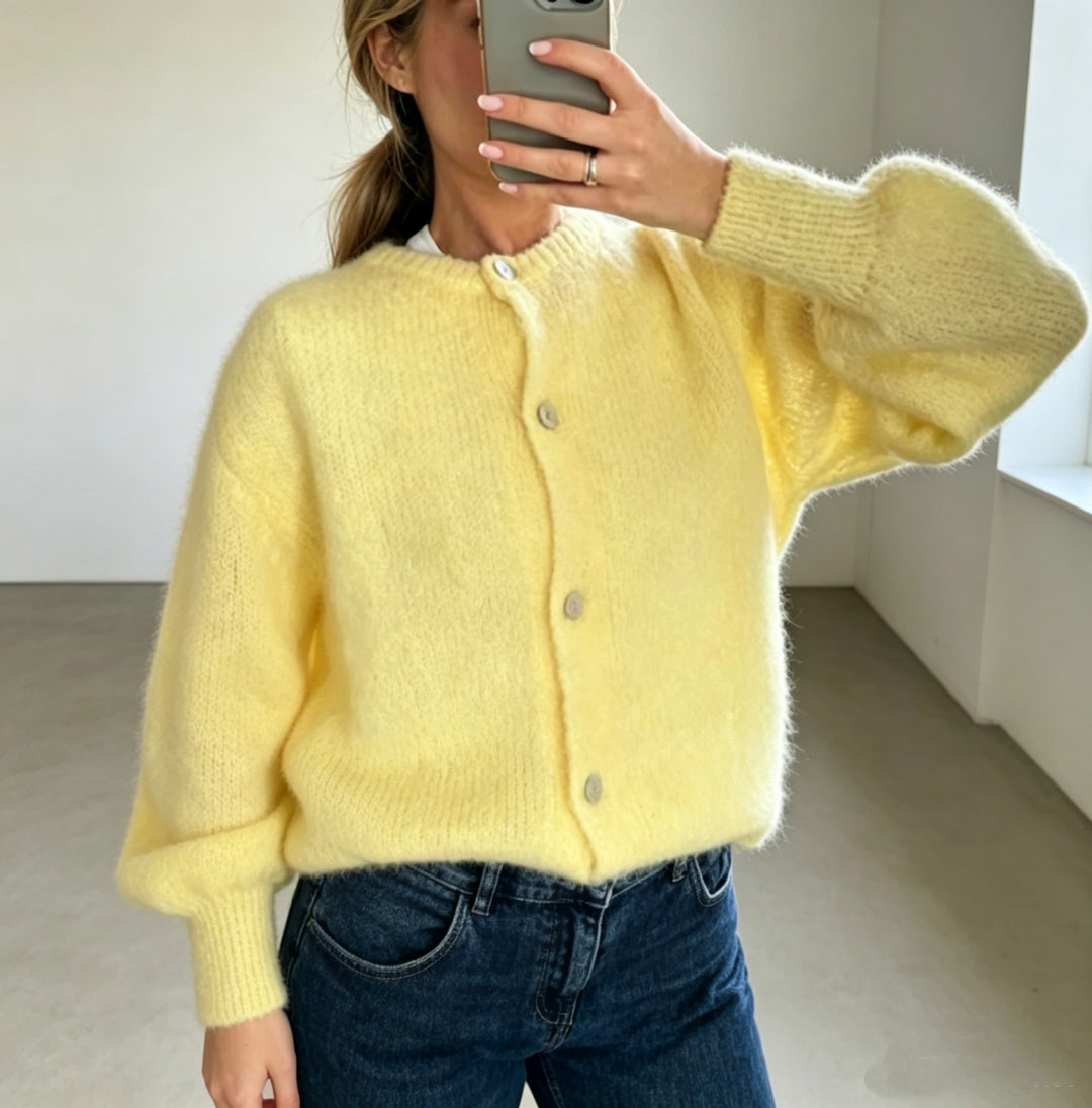 Damen Kuschelige Mohair-Optik Strickjacke mit Rundhals und Ballonärmeln Shop Nory