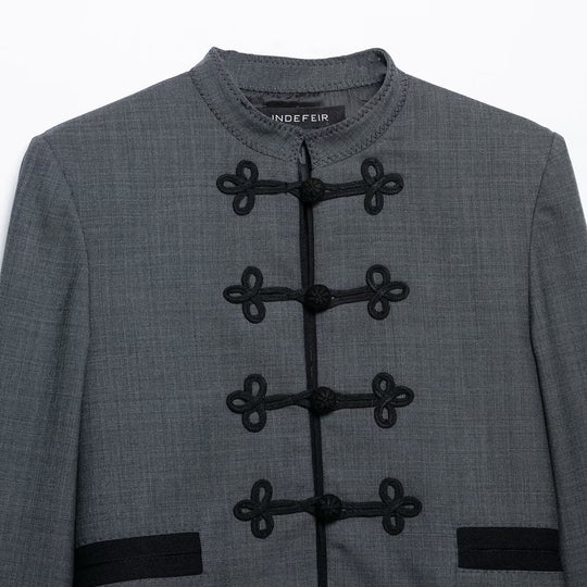 Damen Kurze Jacke im Mandarinstil mit Zierknotenverschluss und taillierter Silhouette Shop Nory