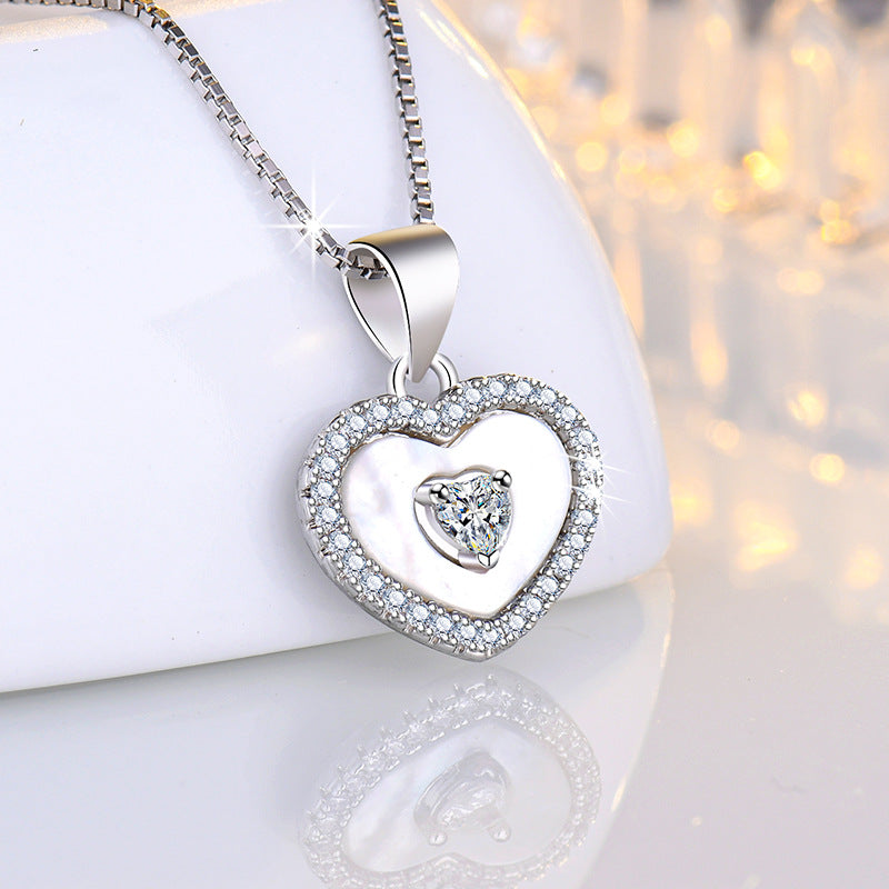 Damen Herzanhänger-Halskette aus hochwertigem Edelstahl mit Zirkonia-Besatz Shop Nory