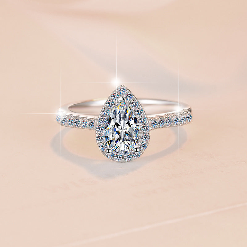 Damen eleganter Tropfenring mit funkelndem Zirkonia Shop Nory