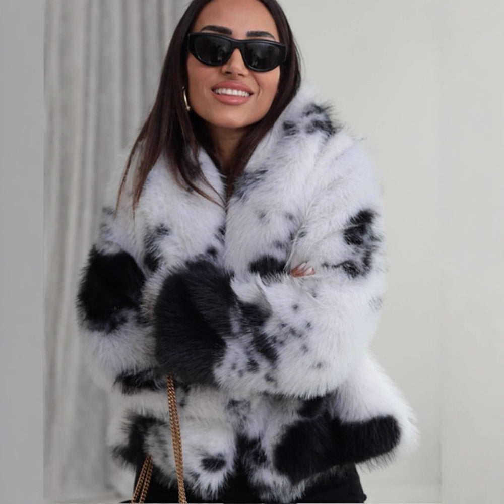 Damen Kurz geschnittener Faux‑Fur‑Bomber mit Fleckenmuster Shop Nory