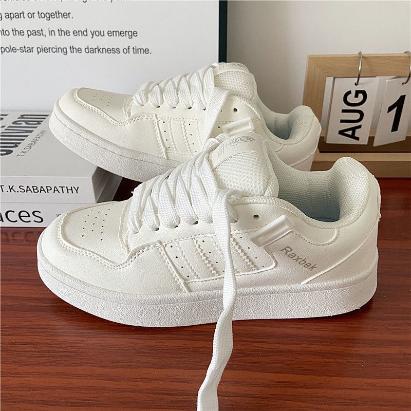 Damen modische Sneakers mit atmungsaktiven Mesh-Einsätzen und rutschfester Sohle