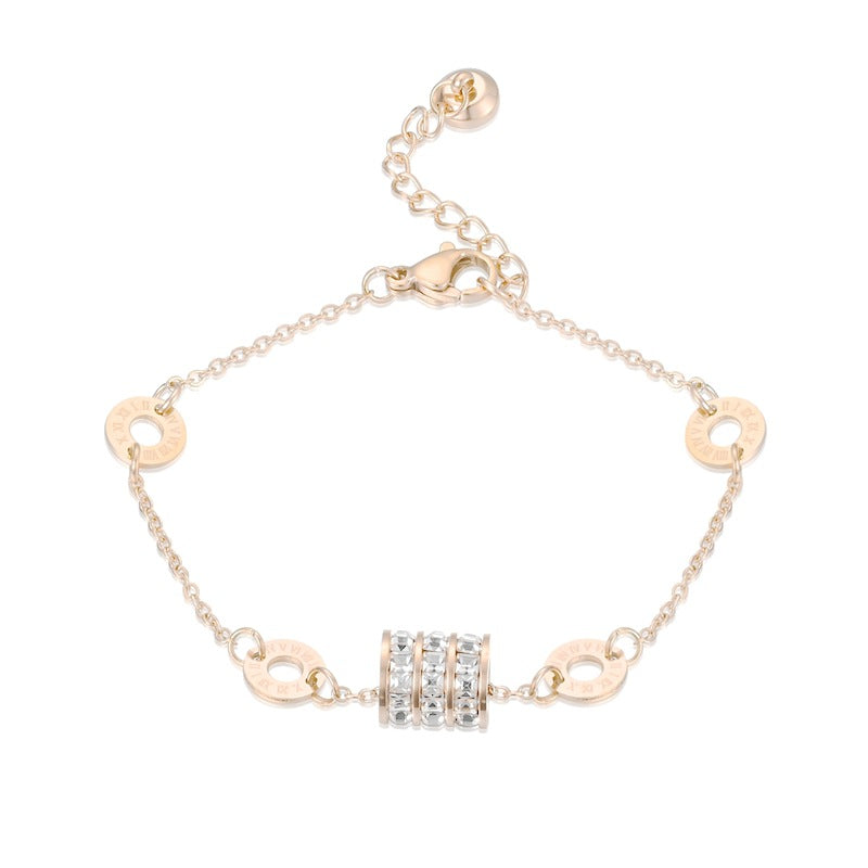 Damen Armband mit funkelnden Zirkonia-Steinen und eleganten Designelementen Shop Nory