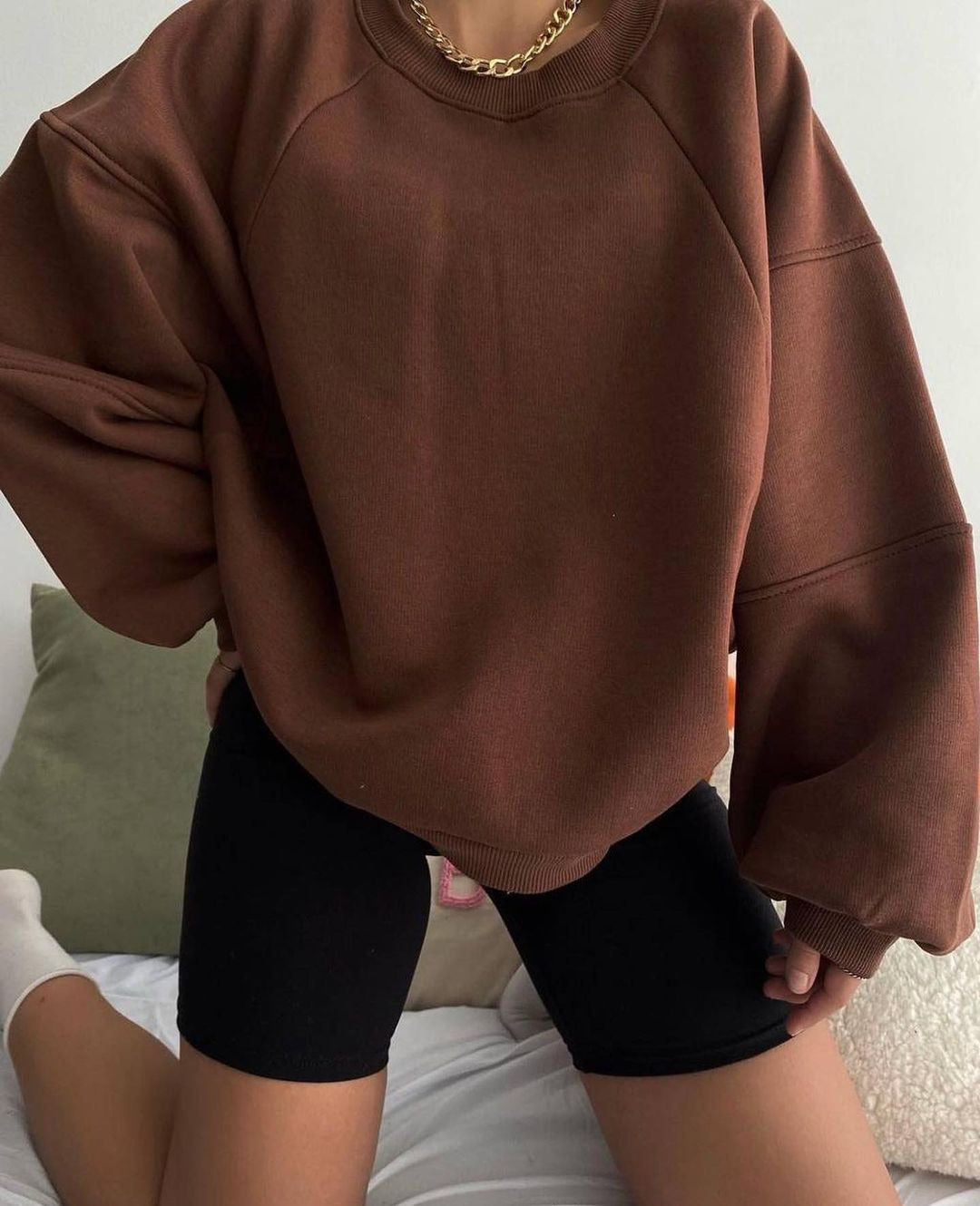 Damen Komfort-Loungewear Kombination Oversize-Sweatshirt mit High-Waist Biker-Shorts Shop Nory