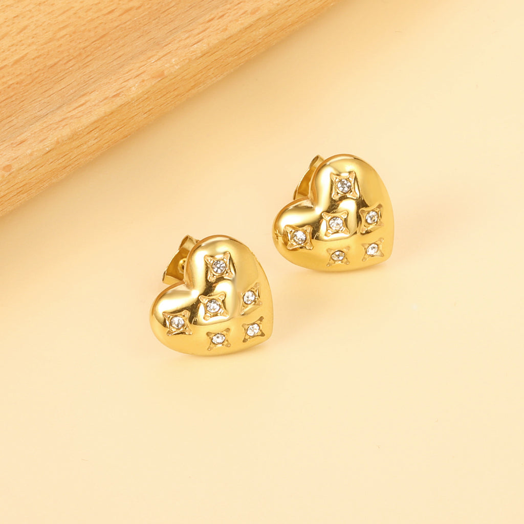 Damen Herzförmige Edelstahl Ohrstecker mit funkelnden Zirkonia Shop Nory