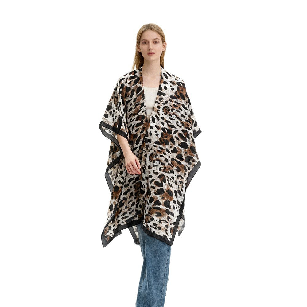 Damen Viskoseleichter Kimono-Überwurf im Oversize-Schnitt mit Leopardenjacquard Shop Nory