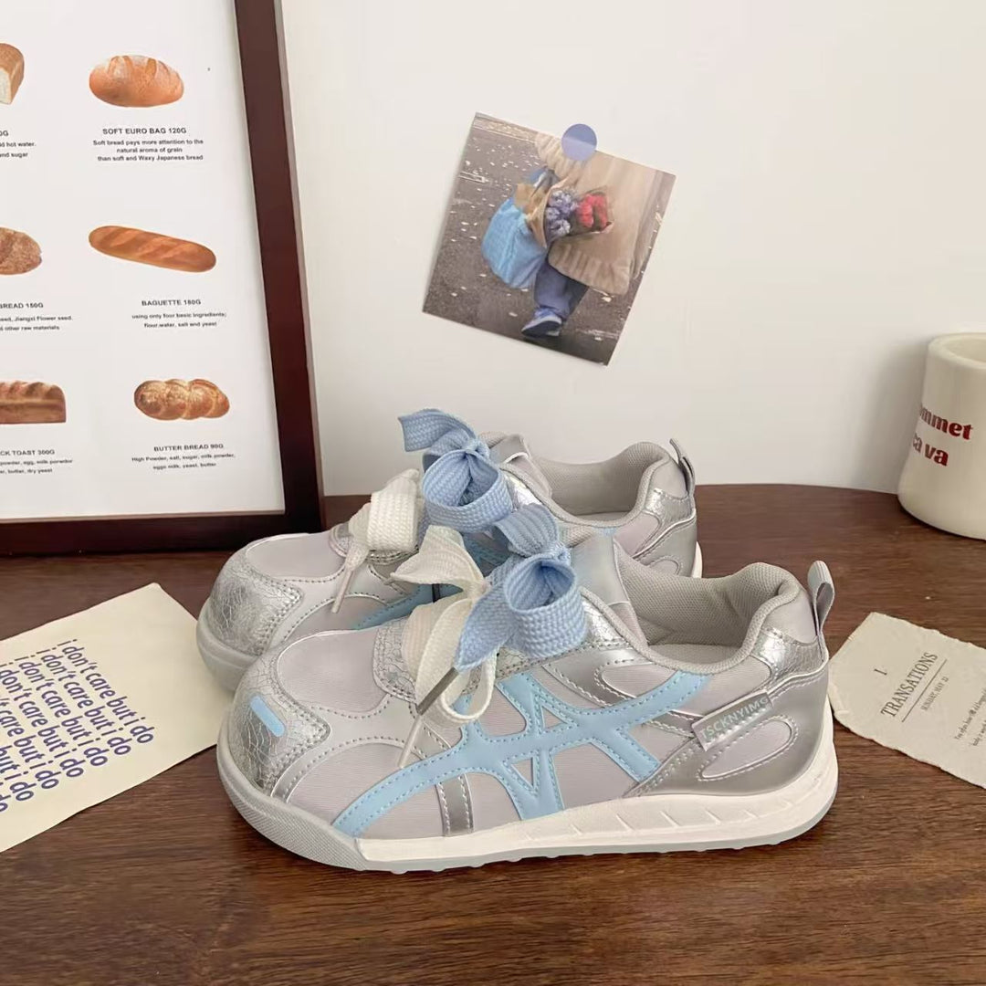 Damen Sportliche Sneakers mit verspielten Schnürdetails und modischem Obermaterial