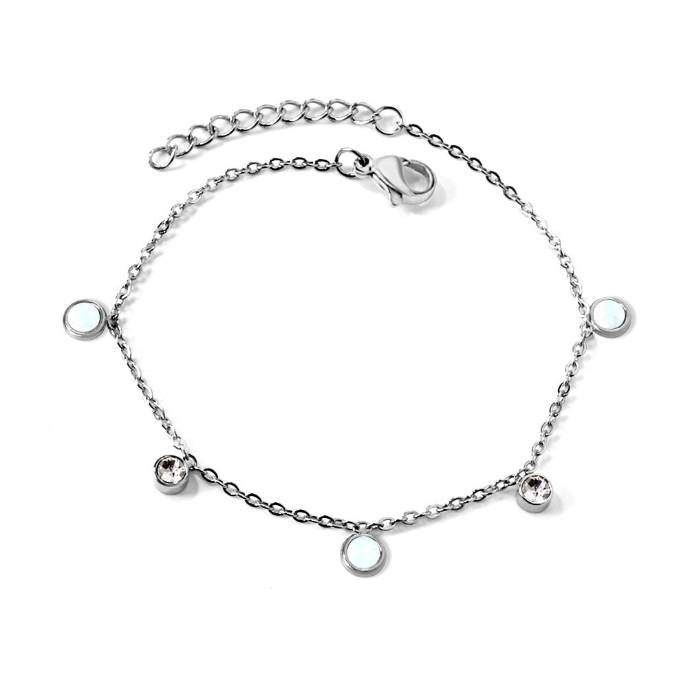 Damen zartes, goldplattiertes Armband mit funkelnden Zirkonia und herzförmigen Anhängern Shop Nory