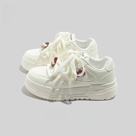 Damen Modische Sneakers mit einzigartigen Schnürdetails und verstärkter Sohle