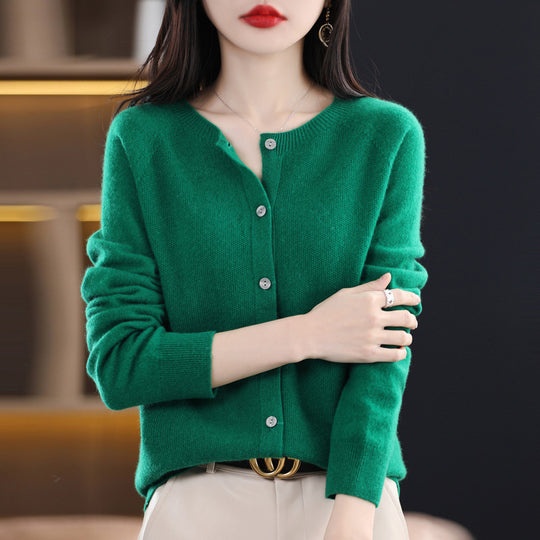 Damen Kurzgeschnittener Cardigan in Mohair‑Optik mit Rundhalsausschnitt und Perlmuttknöpfen Shop Nory
