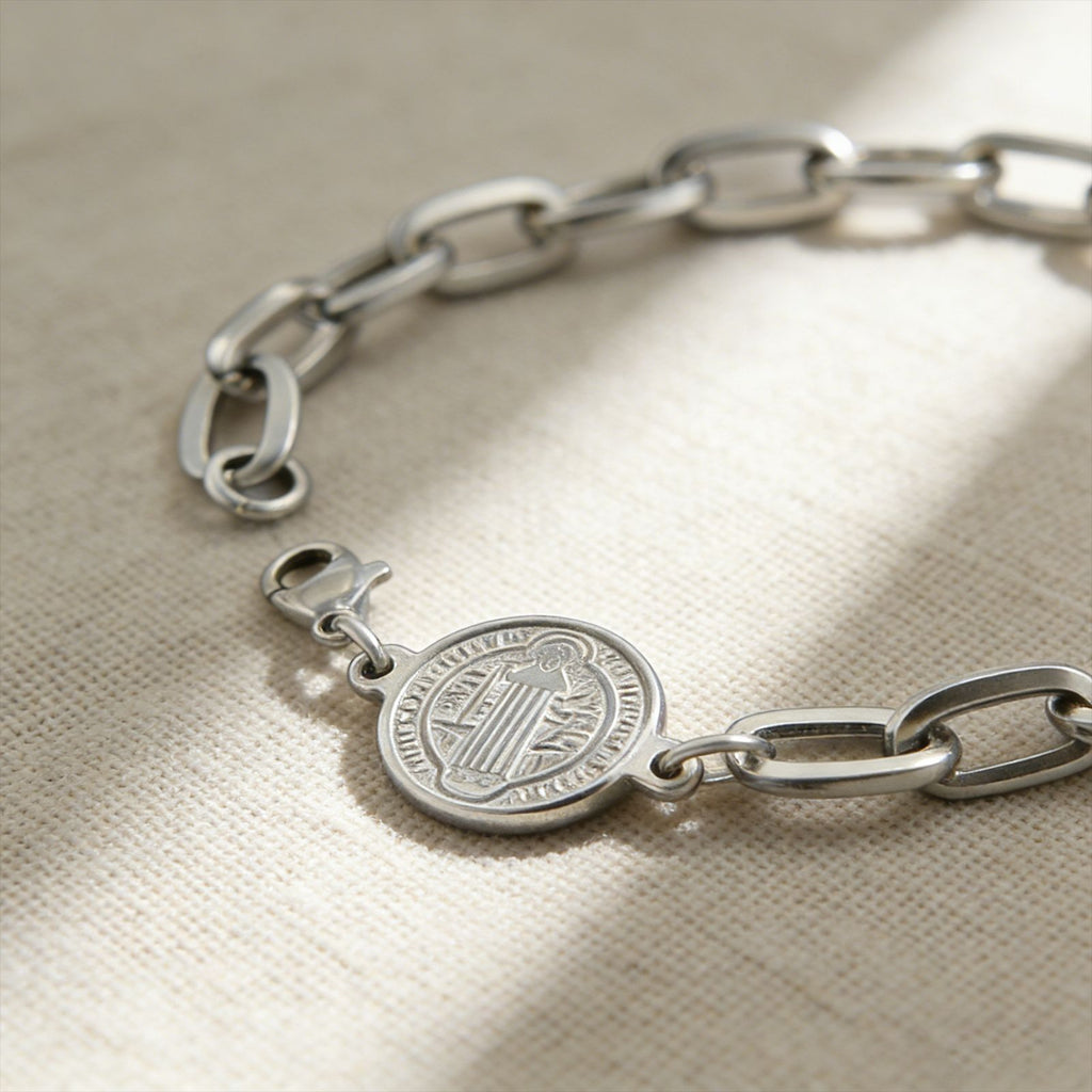 Damen Gliederarmband mit symbolischem Medaillon Shop Nory