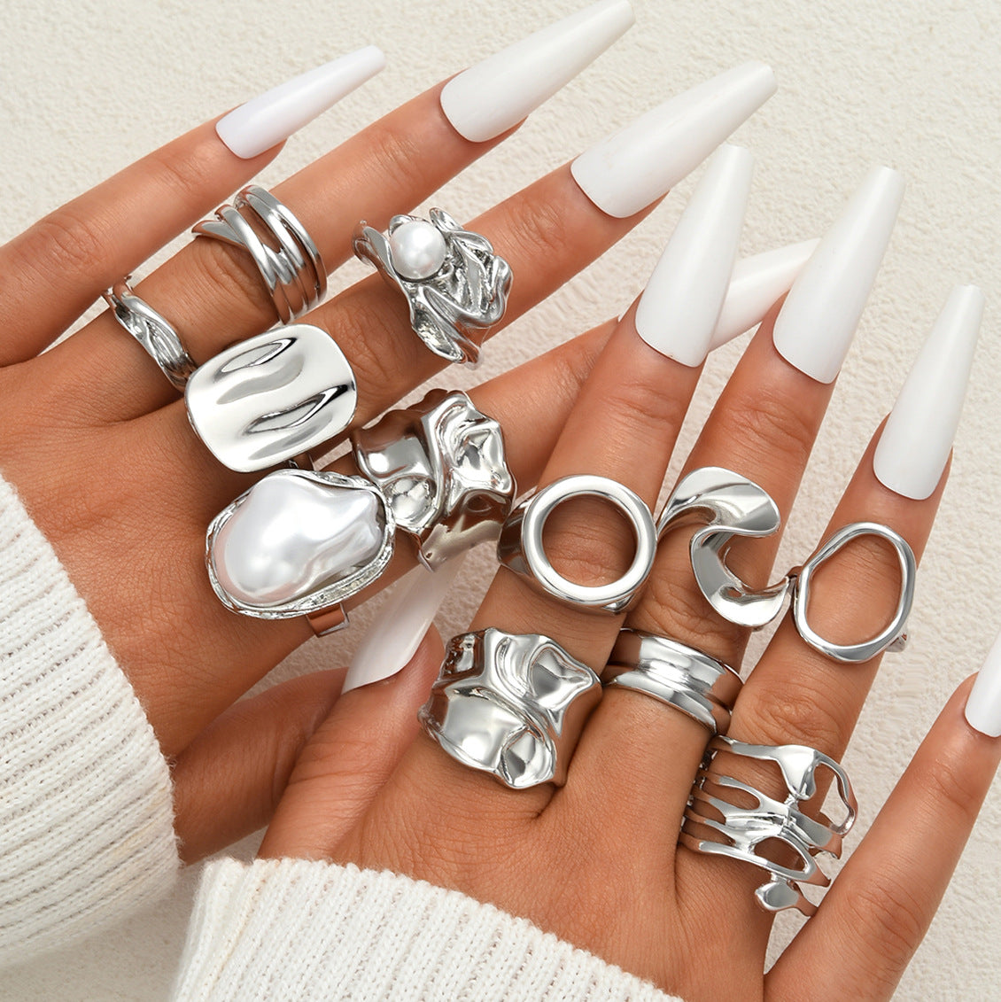 Damen modisches Ring-Set mit einzigartigen und modernen Designs Shop Nory