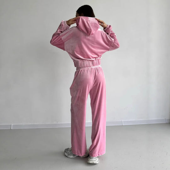 Damen weiches Velours-Lounge-Set mit kurzer Reißverschluss-Kapuzenjacke und weiter High-Waist-Hose Shop Nory