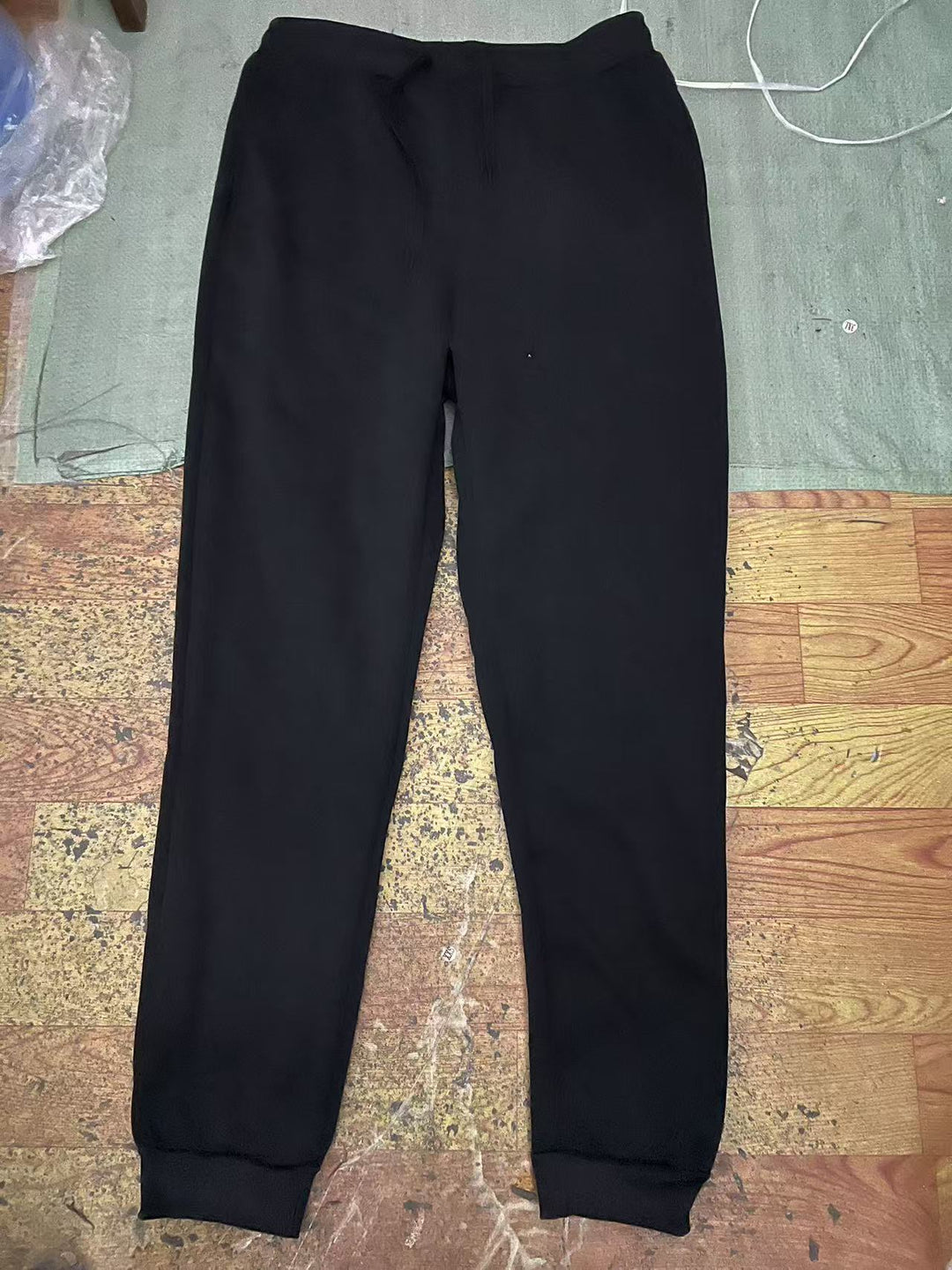 Damen nan schlanke hochgeschnittene Jogginghose mit Tunnelzug, Eingrifftaschen und Bündchen Shop Nory
