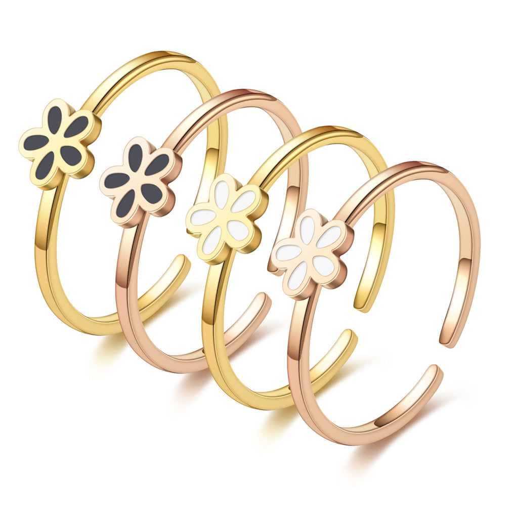 Damen Armreif mit floralem Design und hochwertiger Oberfläche Shop Nory