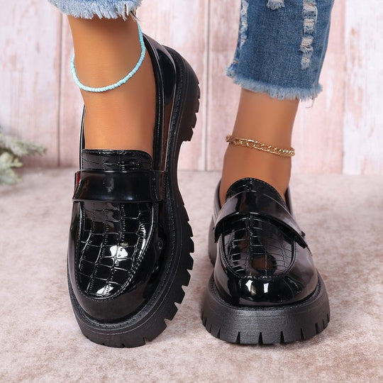 Damen klobige Lack-Loafer mit Kroko-Prägung und profilierter Gummisohle Shop Nory